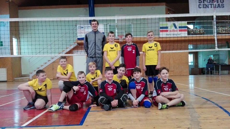 Read more about the article Lietuvos vaikų tinklinio čempionato pirmasis turas Lazdijuose