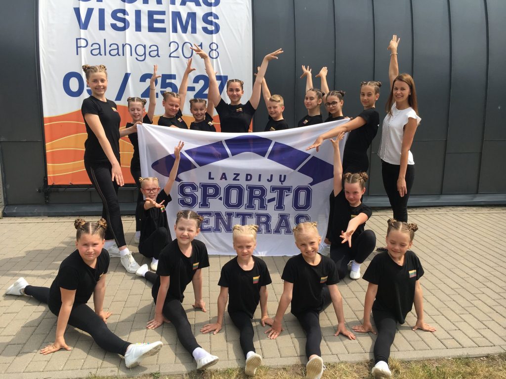 Read more about the article Aerobinės gimnastikos sportininkai festivalyje “Sportas visiems – Palanga 2018”