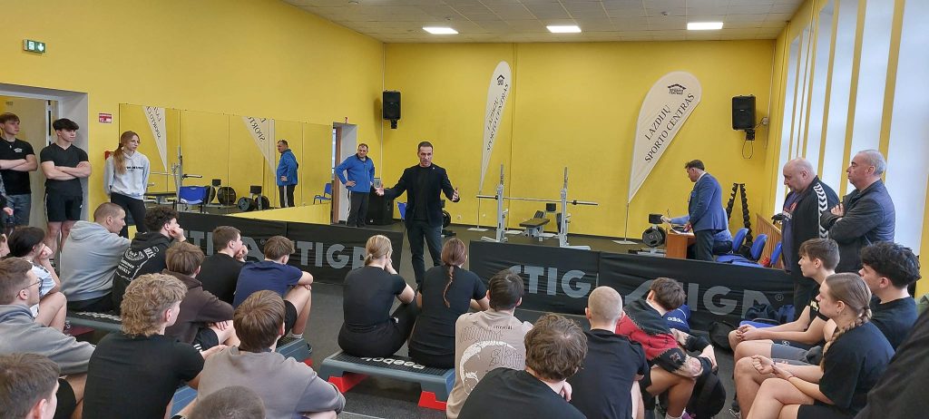 Read more about the article Lietuvos mokyklų sporto žaidynių štangos spaudimo tarpzoninės varžybos