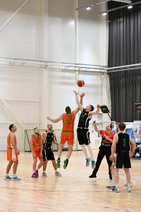Read more about the article Lazdijų rajono savivaldybės atviros 2025/2026 metų krepšinio pirmenybės. Pusfinaliai