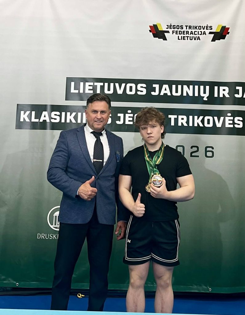 Read more about the article Lietuvos jaunių ir jaunimo klasikinės jėgos trikovės čempionatas